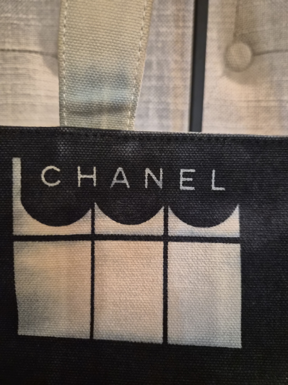 Chanel Vintage 2004 Window Silhouette Canvas Tote Bag Graphic Paris Print - Picture 2 of 16